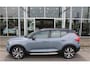 Volvo XC40 Recharge P8 AWD R-Design | H&K Audio | El. Trekhaak | El. Stoelen | Camera + PDC | Adapt. Cruise | 20" LMV |