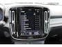 Volvo XC40 Recharge P8 AWD R-Design | H&K Audio | El. Trekhaak | El. Stoelen | Camera + PDC | Adapt. Cruise | 20" LMV |