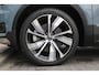 Volvo XC40 Recharge P8 AWD R-Design | H&K Audio | El. Trekhaak | El. Stoelen | Camera + PDC | Adapt. Cruise | 20" LMV |