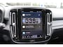 Volvo XC40 Recharge P8 AWD R-Design | H&K Audio | El. Trekhaak | El. Stoelen | Camera + PDC | Adapt. Cruise | 20" LMV |