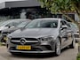 Mercedes-Benz CLA Shooting Brake 180 AUT7 SOLUTION LUXURY VOL-LEDER 18 INCH-LMV NAVI CAMERA DIGI-DASH LED PDC