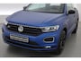 Volkswagen T-Roc Cabrio 1.5 TSI R-Line Edition Blue "MAT Ravenna Blue" DSG | 794/800 | Leder | Digi. Cockpit | Stoel- Stuurverw. | Camera | Adapt. Cruise | Keyless | CarPlay