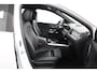 Mercedes-Benz B-klasse 200 Business Solution Luxury Automaat | Navigatie | Achteruitrijcamera | Cruise Control | Airco | Trekhaak 1600kg