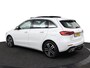 Mercedes-Benz B-klasse 200 Business Solution Luxury Automaat | Navigatie | Achteruitrijcamera | Cruise Control | Airco | Trekhaak 1600kg