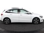 Mercedes-Benz B-klasse 200 Business Solution Luxury Automaat | Navigatie | Achteruitrijcamera | Cruise Control | Airco | Trekhaak 1600kg