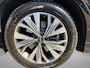 Audi Q4 e-tron 40 Advanced edition 204pk 77 kWh · Leder · Trekhaak · Camera + Parkeersensoren · Apple/Android Car Play · Stoelverwarming ·