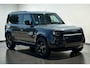 Land Rover Defender 110 2.0 P300e 110 X-Dynamic HSE 297kW/404pk Aut8 PANORAMADAK + ADAPT.CRUISE + LUCHTVERING + MERIDIAN AUDIO + EL.TREKHAAK + LEER + STOEL-&STUURVERWARMING + 360 CAMERA + HEAD-UP + PARKSENSOREN + 22" LM-VELGEN!!