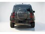 Land Rover Defender 110 2.0 P300e 110 X-Dynamic HSE 297kW/404pk Aut8 PANORAMADAK + ADAPT.CRUISE + LUCHTVERING + MERIDIAN AUDIO + EL.TREKHAAK + LEER + STOEL-&STUURVERWARMING + 360 CAMERA + HEAD-UP + PARKSENSOREN + 22" LM-VELGEN!!