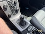Volvo V40 2.0 T2 Momentum|NAVI|173DKM|Distributie VV|GOED ONDERHOUDEN