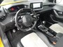 Peugeot 208 1.2 PureTech GT Pack | TREKHAAK | CAMERA | ADAPTIVE CRUISE | DODEHOEKDETECTIE | STOELVERWARMING | PARKEERSENSOREN V+A | APPLE CARPLAY / ANDRIOD AUTO | NAVI | LMV 17" |