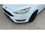 Ford Focus Wagon 100pk Edition LANE ASSIST | STUURVERWARMING | AIRCO | CAMERA | CRUISE CONTROL | TREKHAAK AFNEEMBAAR