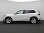 BMW iX1 xDrive30 Launch Edition 67 kWh 313PK Aut. SOH 98,96%, Trekhaak, Keyless, 360gr. Camera, Adaptieve Cruise Control, Head-Up Display, 18" LM Velgen