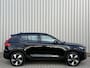 Volvo XC40 Single Motor Extended Range Core 82 kWh | ALL-SEASON banden | Trekhaak |