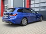 BMW 3-Serie Touring 330e High Executive | M-Sport | Pano | 360 | Laser Led | Keyless | Carplay / Android Auto | Cruise | Ambient | Stoel & Stuurwielverwarming | Memory | Trekhaak | Vernasca Cognac