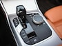 BMW 3-Serie Touring 330e High Executive | M-Sport | Pano | 360 | Laser Led | Keyless | Carplay / Android Auto | Cruise | Ambient | Stoel & Stuurwielverwarming | Memory | Trekhaak | Vernasca Cognac