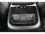 Volvo V60 T6 Automaat Plug-in hybrid AWD Plus Dark | Adaptive Cruisecontrol| Blind Spot | 360 Camera | Premium Audio by Harman/Kardon | Semi Elektr. Trekhaak | Stoelverwarming voor & achter | Stuurverwarming|Electrisch bedienbare voorstoelen.