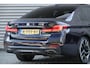 BMW 5-Serie 530e xDrive High Executive M-Sport | Schuifdak | Massage | Alcantara | Ventilatie | HUD | Laser | H&K |