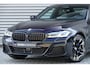 BMW 5-Serie 530e xDrive High Executive M-Sport | Schuifdak | Massage | Alcantara | Ventilatie | HUD | Laser | H&K |