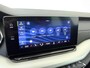 Skoda Octavia Combi 1.4 TSI iV PHEV Business Edition | SoH 92% | Navigatie | Head-up display | Adaptieve cruise control | Achteruitrijcamera | Keyless | Elektrische stoelen met geheugen | Dodehoek detectie |