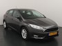 Ford Focus EcoBoost 100pk Lease Edition | Trekhaak | Parkeersensoren achter | Airco | Cruise | Apple carplay & Android auto |