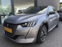Peugeot e-208 EV GT Pack 50 kWh Achteruitrijcamera - Apple carplay - Airco - Parkeersensoren - Navigatie - Licht metalen velgen 17 inch - Bluetooth - Led verlichting - Dodehoek detectie - keyless start/ entry - Extra getint - Elektrische ramen - Radio - Stuur leder - Stuur multifunctioneel - Cruise control