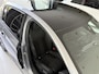 Peugeot e-208 EV GT Pack 50 kWh Achteruitrijcamera - Apple carplay - Airco - Parkeersensoren - Navigatie - Licht metalen velgen 17 inch - Bluetooth - Led verlichting - Dodehoek detectie - keyless start/ entry - Extra getint - Elektrische ramen - Radio - Stuur leder - Stuur multifunctioneel - Cruise control