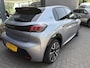 Peugeot e-208 EV GT Pack 50 kWh Achteruitrijcamera - Apple carplay - Airco - Parkeersensoren - Navigatie - Licht metalen velgen 17 inch - Bluetooth - Led verlichting - Dodehoek detectie - keyless start/ entry - Extra getint - Elektrische ramen - Radio - Stuur leder - Stuur multifunctioneel - Cruise control