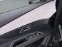 Peugeot 3008 1.6 HYbrid 225 GT PHEV | BLACK PACK | 19 INCH | ELEKTRISCHE KOFFERBAK | FOCAL AUDIO | ACHTERUITRIJCAMERA MET 180° VIEW | STOELVERWARMING | ALCANTARA | RIJKLAAR GELEVERD MET 12 MND BOVAG GARANTIE |