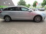 Hyundai i30 Wagon 1.0 T-GDi Comfort | Airco | Navigatie | Parkeersensoren | Incl. BOVAG Garantie | Bluetooth | 1ste Eigenaar |