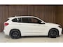 BMW X1 XDrive25e High Executive - M Pakket - HUD - nieuwstaat