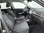 Suzuki Vitara 1.5 Hybrid Select | Metaallak | Stoelverwarming | Parkeercamera | LM-Velgen |