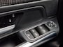 Mercedes-Benz B-klasse 200 Luxury Line | Trekhaak | Achteruitrijcamera | Stoelverwarming | Spoorassistent | LED verlichting | Elektrische achterklep