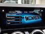 Mercedes-Benz B-klasse 200 Luxury Line | Automaat | Trekhaak | Achteruitrijcamera | Stoelverwarming | Spoorassistent | LED verlichting | Elektrische achterklep