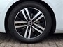 Mercedes-Benz B-klasse 200 Luxury Line | Trekhaak | Achteruitrijcamera | Stoelverwarming | Spoorassistent | LED verlichting | Elektrische achterklep