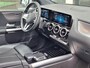 Mercedes-Benz B-klasse 200 Luxury Line | Trekhaak | Achteruitrijcamera | Stoelverwarming | Spoorassistent | LED verlichting | Elektrische achterklep