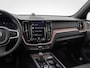 Volvo XC60 2.0 T8 Twin Engine AWD Inscription | Luchtvering | Bowers & Wilkins Audio | Stoelventilatie | Stoelverwarming | Stuurwiel Verwarmd | Head-Up Display