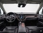 Volvo XC60 2.0 T8 Twin Engine AWD Inscription | Luchtvering | Bowers & Wilkins Audio | Stoelventilatie | Stoelverwarming | Stuurwiel Verwarmd | Head-Up Display