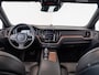 Volvo XC60 2.0 T8 Twin Engine AWD Inscription | Luchtvering | Bowers & Wilkins Audio | Stoelventilatie | Stoelverwarming | Stuurwiel Verwarmd | Head-Up Display