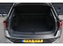 Volkswagen T-Roc 2.0 TSI 4Motion Sport Pano Beats Trekhaak Leder PDC DCC Navi