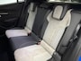 Peugeot e-2008 EV GT Pack 50 kWh 3-Fase SOH 89,8% | Panoramadak | 3D i-Cockpit | Navigatie | Camera | Carplay&Android