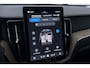 Volvo XC60 T8 Plus Dark | 19 Inch | Harman/Kardon | Memory | 360° Camera | BLIS | Stoel+Stuurverwarming | ACC