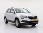 Skoda Karoq 1.0 TSI Business Edition | Apple CarPlay/ Android Auto | Airco | Parkeersensoren Achter | Cruise Control | DAB | Bluetooth