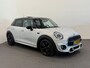 MINI John Cooper Works 5-Deurs 1.5 Cooper Automaat Panoramadak Navigatie Camera Parkeersensoren Cruise Control Full Led Stoelverwarming Leder Climate Control Lichtmetalen velgen