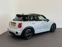 MINI John Cooper Works 5-Deurs 1.5 Cooper Automaat Panoramadak Navigatie Camera Parkeersensoren Cruise Control Full Led Stoelverwarming Leder Climate Control Lichtmetalen velgen
