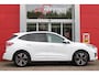 Ford Kuga 2.5 PHEV 225PK ST-LINE X | ELEKTRISCH WEGKLAPBARE TREKHAAK | NAVIGATIE | WINTER PACK: VOORRUIT/STUUR/STOEL VERWARMING | ACHTERBANK VERWARMING | DODEHOEKDETECTIE | CAMERA VOOR + ACHTER | KEYLESS ENTRY/START | RODE REMKLAUWEN | ADAPTIVE CRUISE CONTROL | DAB+ RADIO | APPLE CARPLAY/ANDROID AUTO | 19" LICHTMETALEN VELGEN | PARKEERSENSOREN VOOR + ACHTER | AUTOMATISCH INPARKEREN | ELEKTRISCH BEDIENBARE ACHTERKLEP |