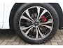 Ford Kuga 2.5 PHEV 225PK ST-LINE X | ELEKTRISCH WEGKLAPBARE TREKHAAK | NAVIGATIE | WINTER PACK: VOORRUIT/STUUR/STOEL VERWARMING | ACHTERBANK VERWARMING | DODEHOEKDETECTIE | CAMERA VOOR + ACHTER | KEYLESS ENTRY/START | RODE REMKLAUWEN | ADAPTIVE CRUISE CONTROL | DAB+ RADIO | APPLE CARPLAY/ANDROID AUTO | 19" LICHTMETALEN VELGEN | PARKEERSENSOREN VOOR + ACHTER | AUTOMATISCH INPARKEREN | ELEKTRISCH BEDIENBARE ACHTERKLEP |