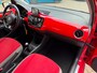 Volkswagen Up! 1.0 cross up! BM 75pk / AIRCO / NAVI / 69.015 km! / APK 05-2027