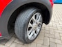 Volkswagen Up! 1.0 cross up! BM 75pk / AIRCO / NAVI / 69.015 km! / APK 05-2027