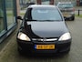 Opel Corsa 1.2-16V Essentia *TREKHAAK* *APK T/M 08-12-2026*