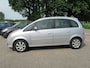 Opel Meriva 1.6-16V Cosmo